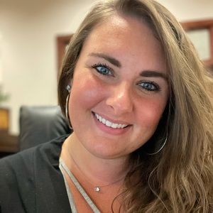 Meet your Posher, Natalie